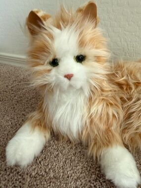 Joy For All Companion Pet orange tabby cat Works